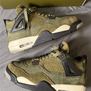 Jordan 4 Retro SE ‘Craft Medium Olive’ Size 8M
